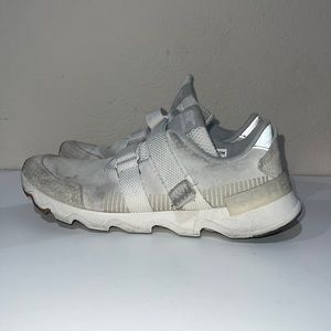 Sorel Women’s Kinetic Lite Strap Strap Up White Suede Hiking Sneakers